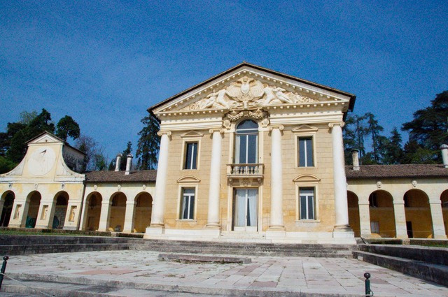 Villa di Maser, Veneto 04-2014